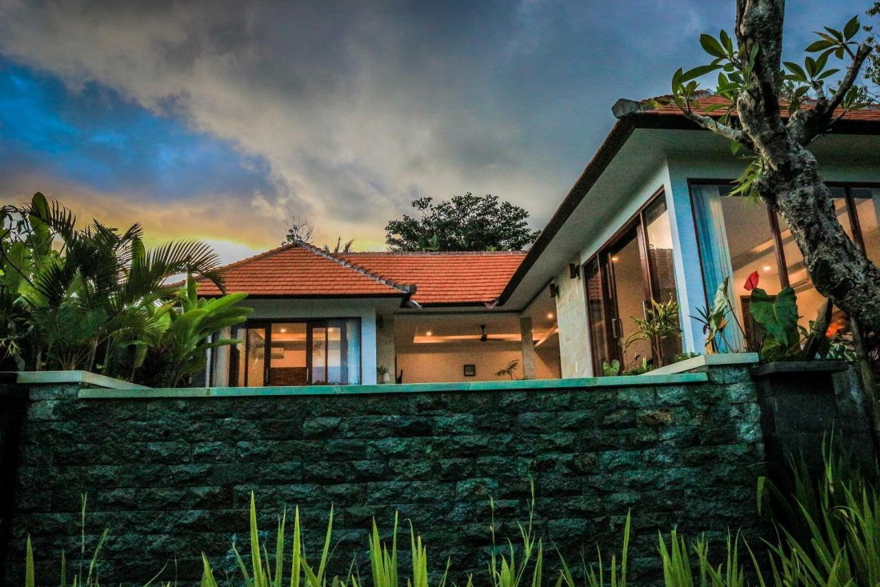 The Sidemen Villa エクステリア 写真