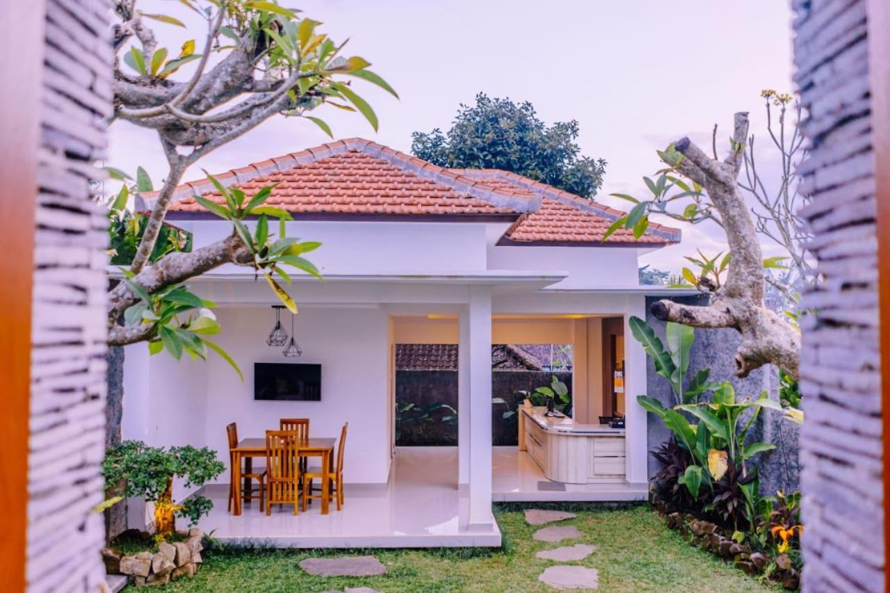 The Sidemen Villa エクステリア 写真